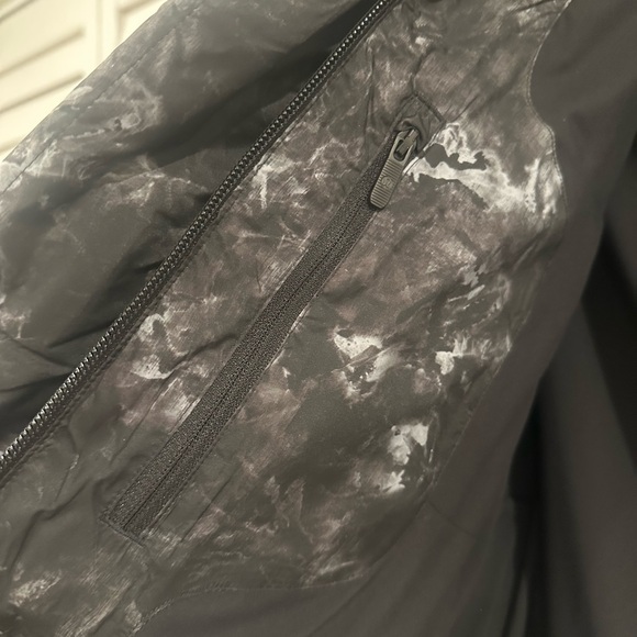 Lululemon Wunder Puff Cropped Jacket Aquila Sz 4 - Picture 5 of 11